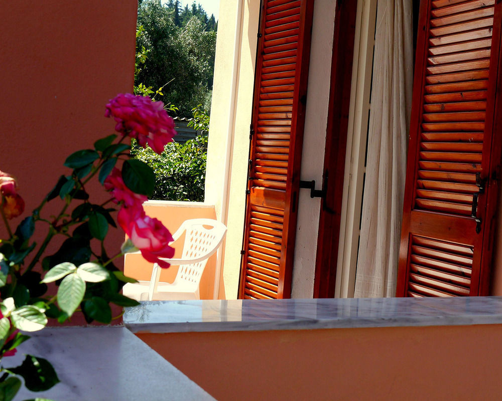 Villa Helena Kavos Exterior photo